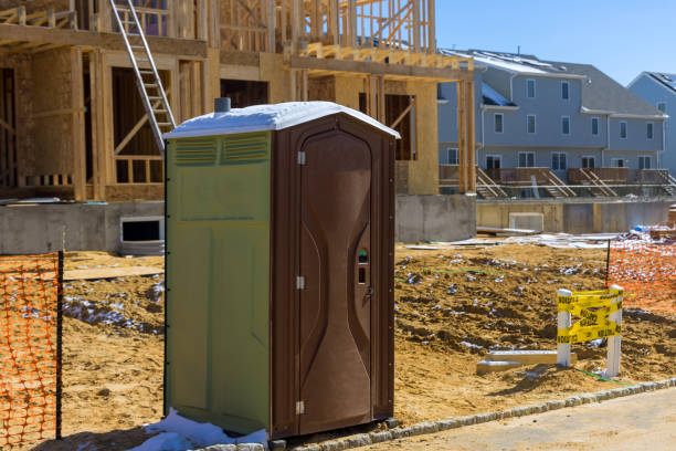 Best Porta potty rental near me  in Fall River, WI
